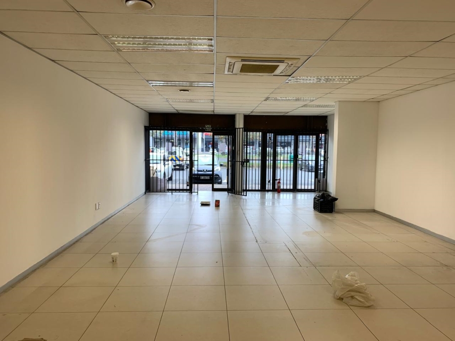 To Let commercial Property for Rent in Brackenfell Central Western Cape